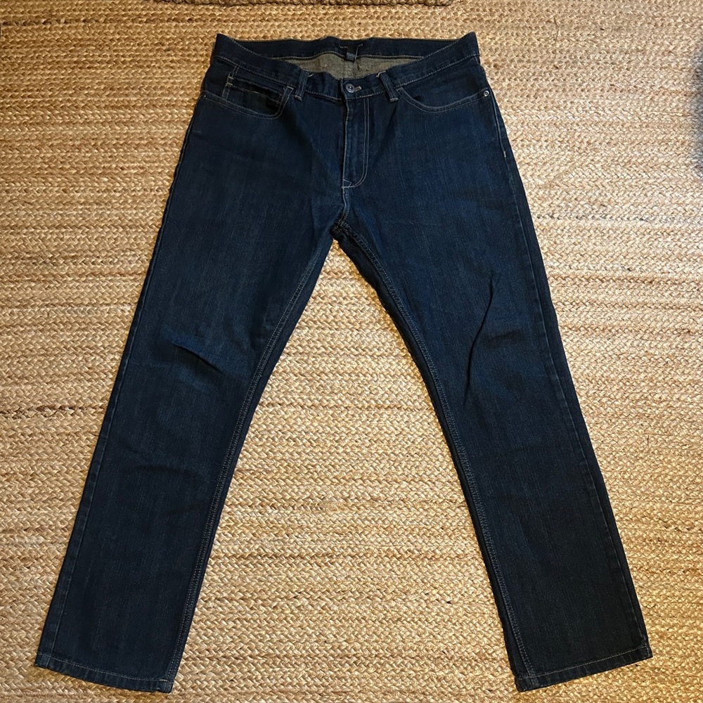 Van Heusen Studio Men’s Dark Wash Jeans Size 32x29